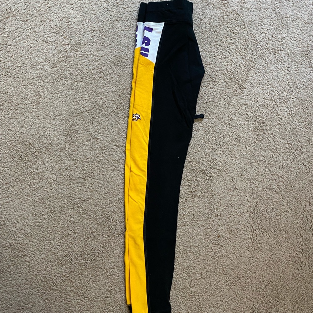 PINK VS LSU Leggings